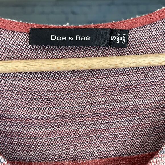 Doe & Rae Boho Top - Picture 4 of 5